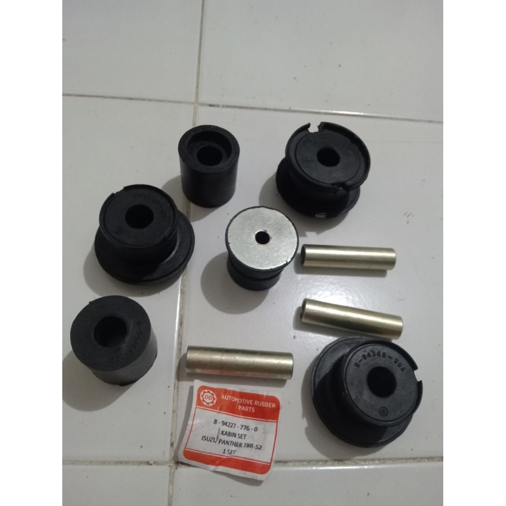 Karet Kabin Body panther 2.3 ( isi 9 biji )