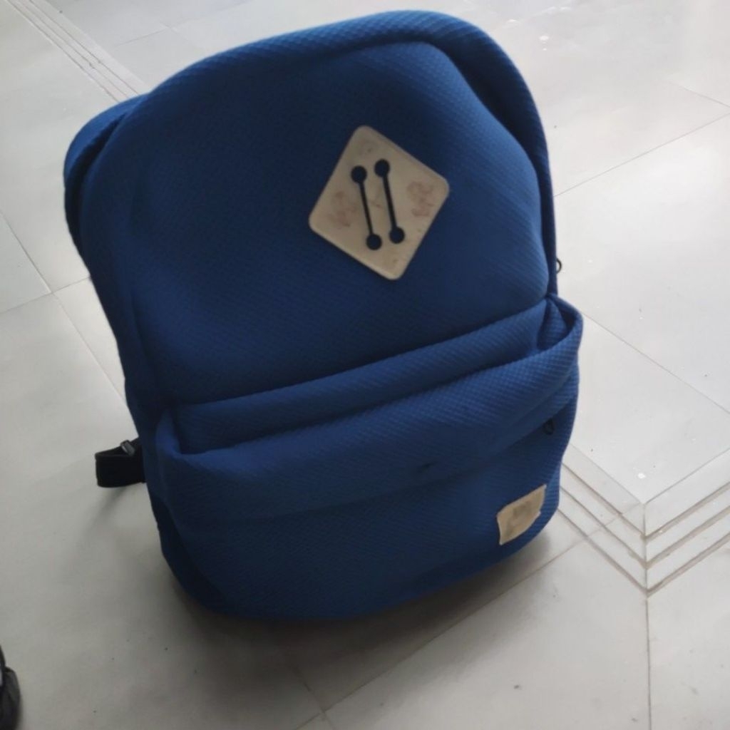 tas ransel bekas pakai