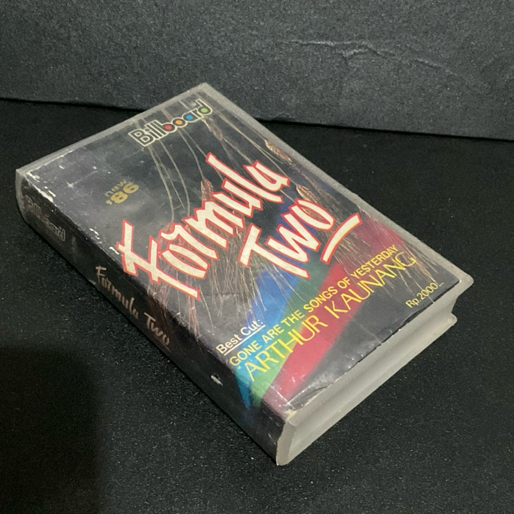Kaset Pita Formula Two Best Cut: Gone Are The Songs of Yesterday ARTHUR KAUNANG SAS