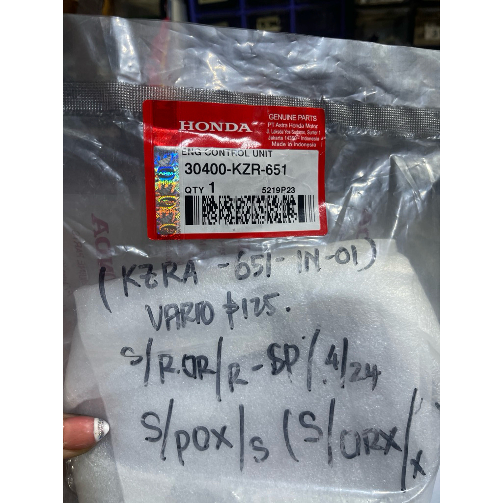ECU VARIO F125 HONDA ORI 30400-KZR-651
