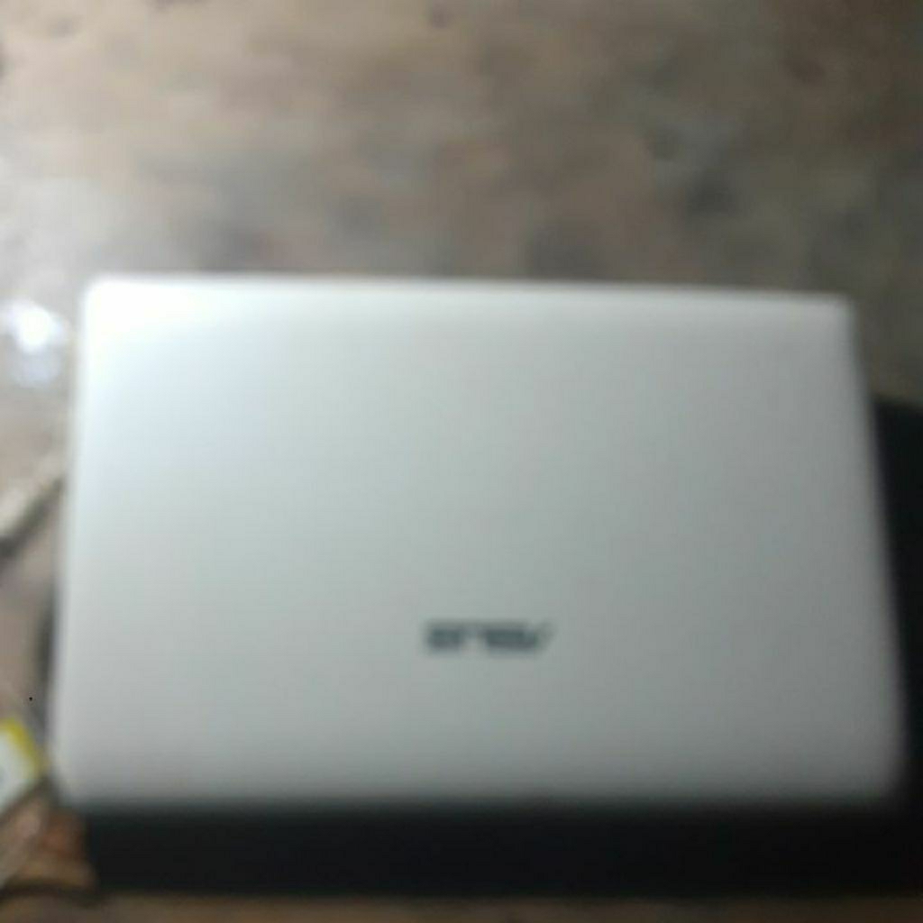 laptop asus Eee Pc Flare series.