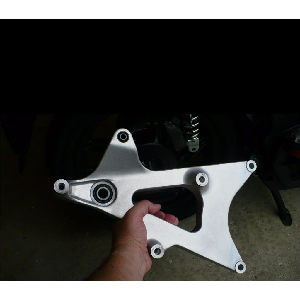 swing arm pcx CBU Thailand