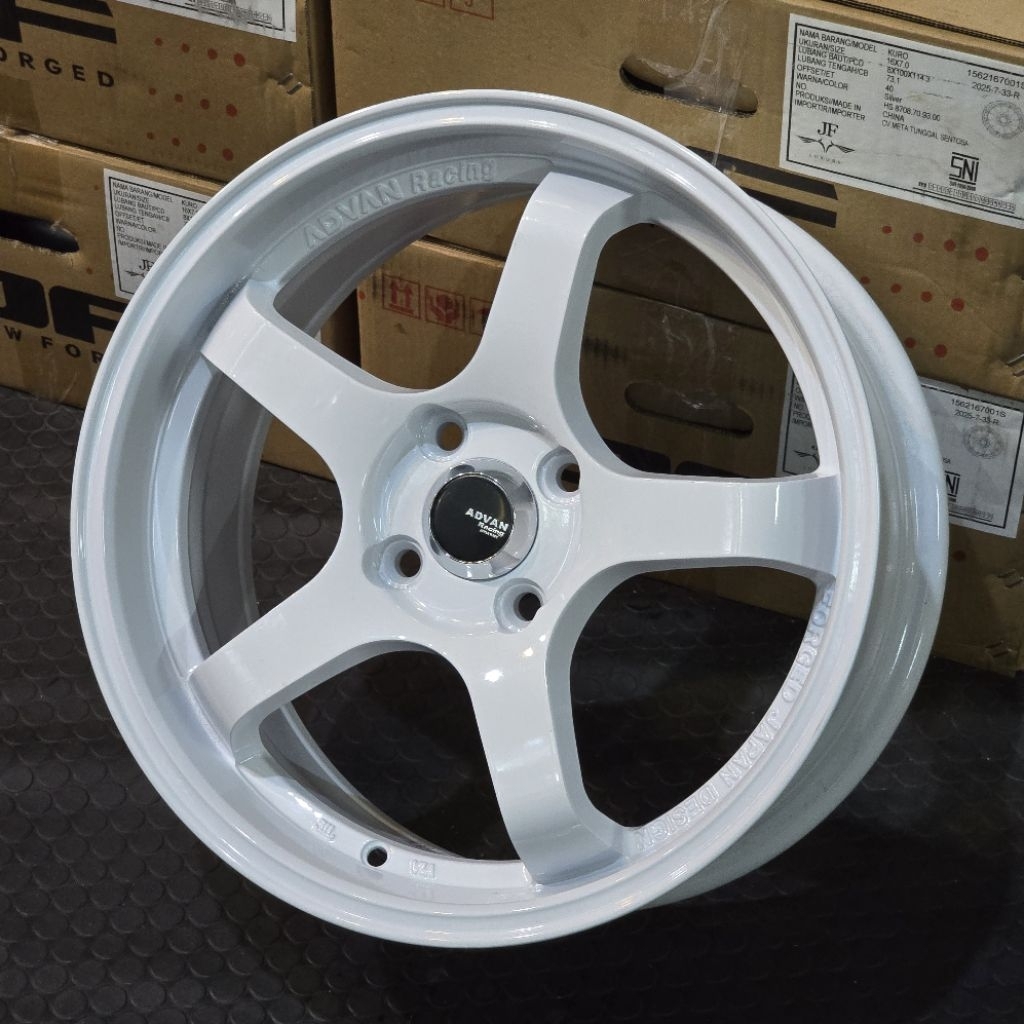 Velg Rep Advan GT R16