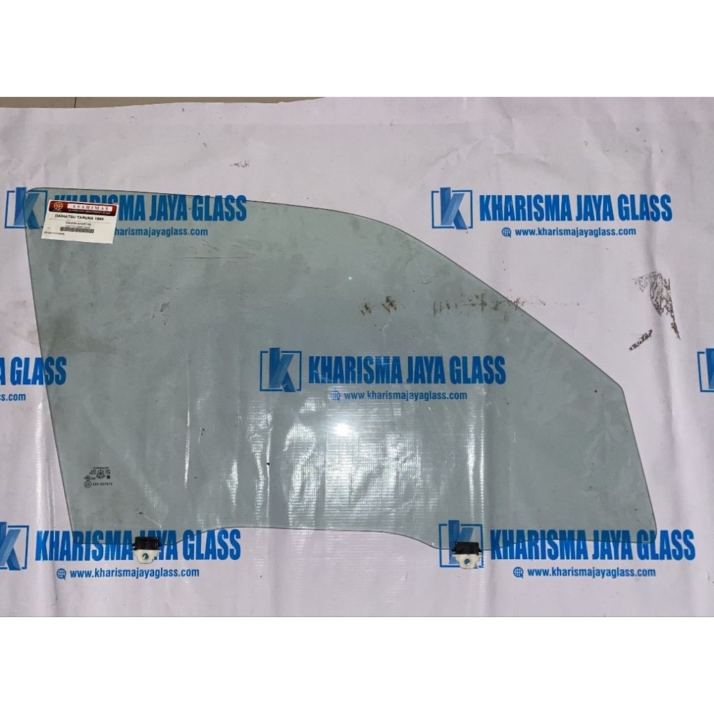 KACA PINTU DEPAN KANAN DAIHATSU TARUNA