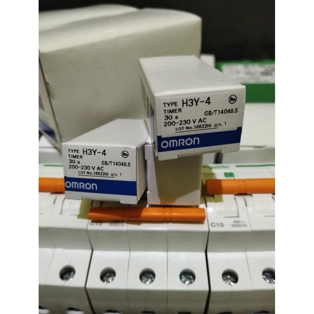 Timer Omron H3Y-4 Original Omron