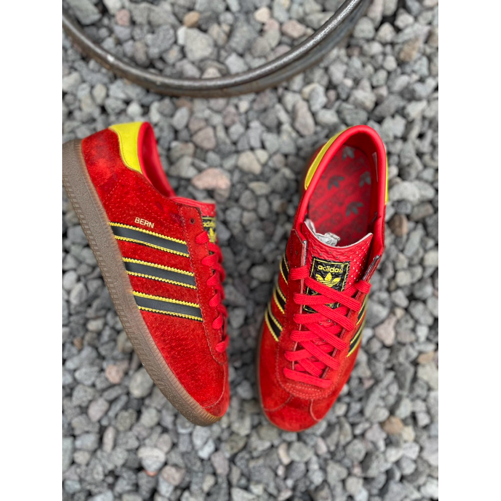 Adidas bern red