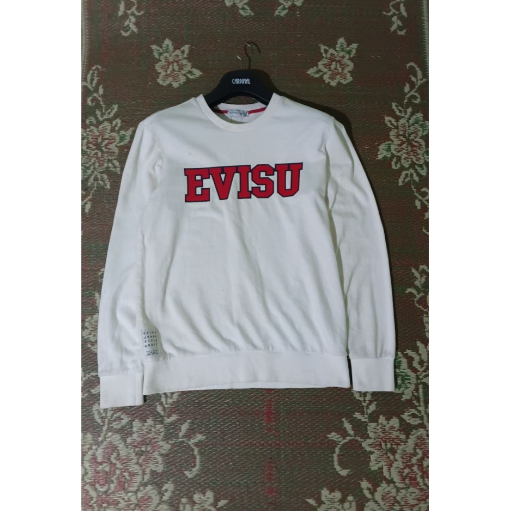 crewneck evisu