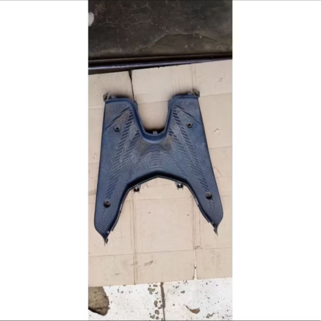 DEK LANTAI HONDA VARIO 110 KARBU SECOND ORIGINAL