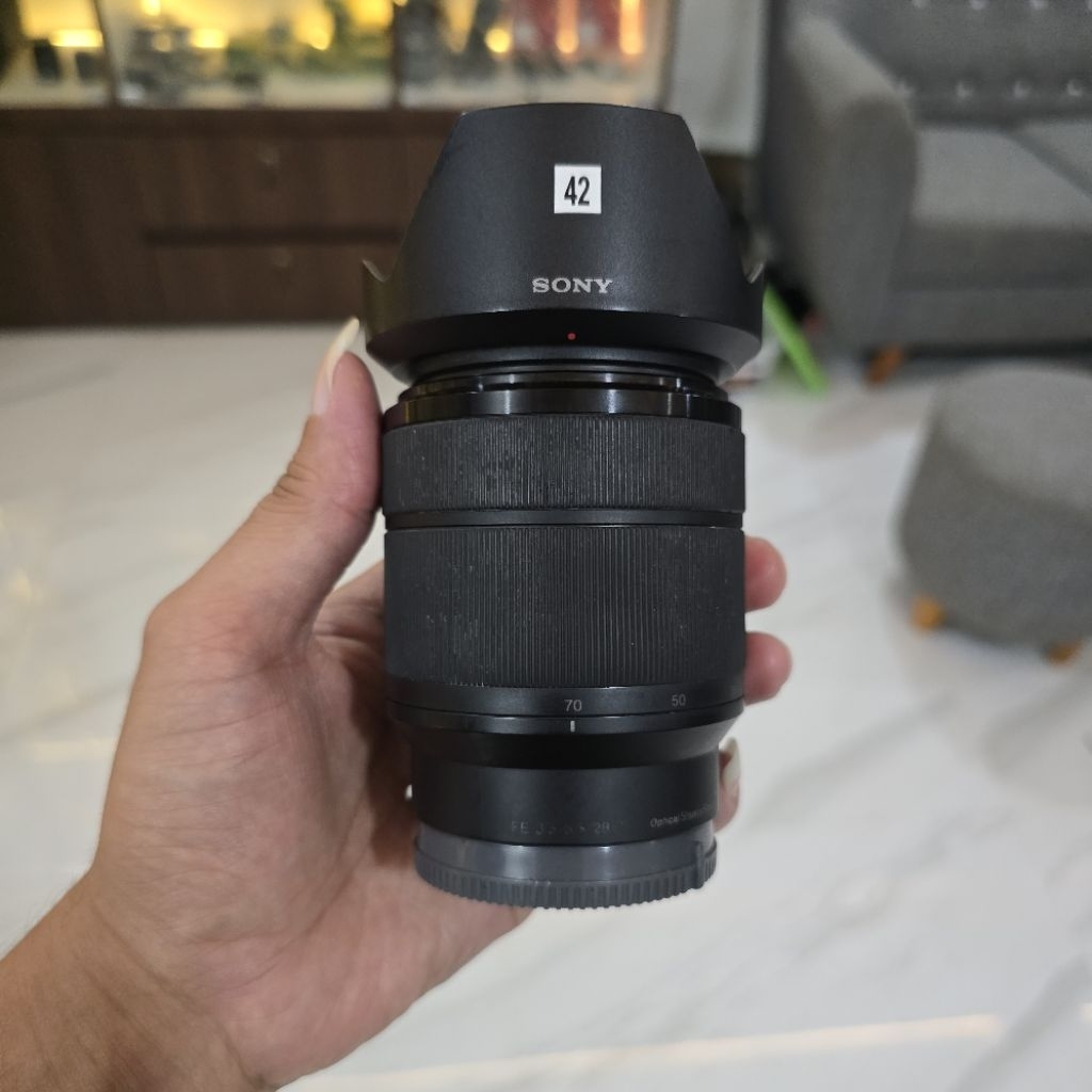 SONY FE 28-70mm OSS