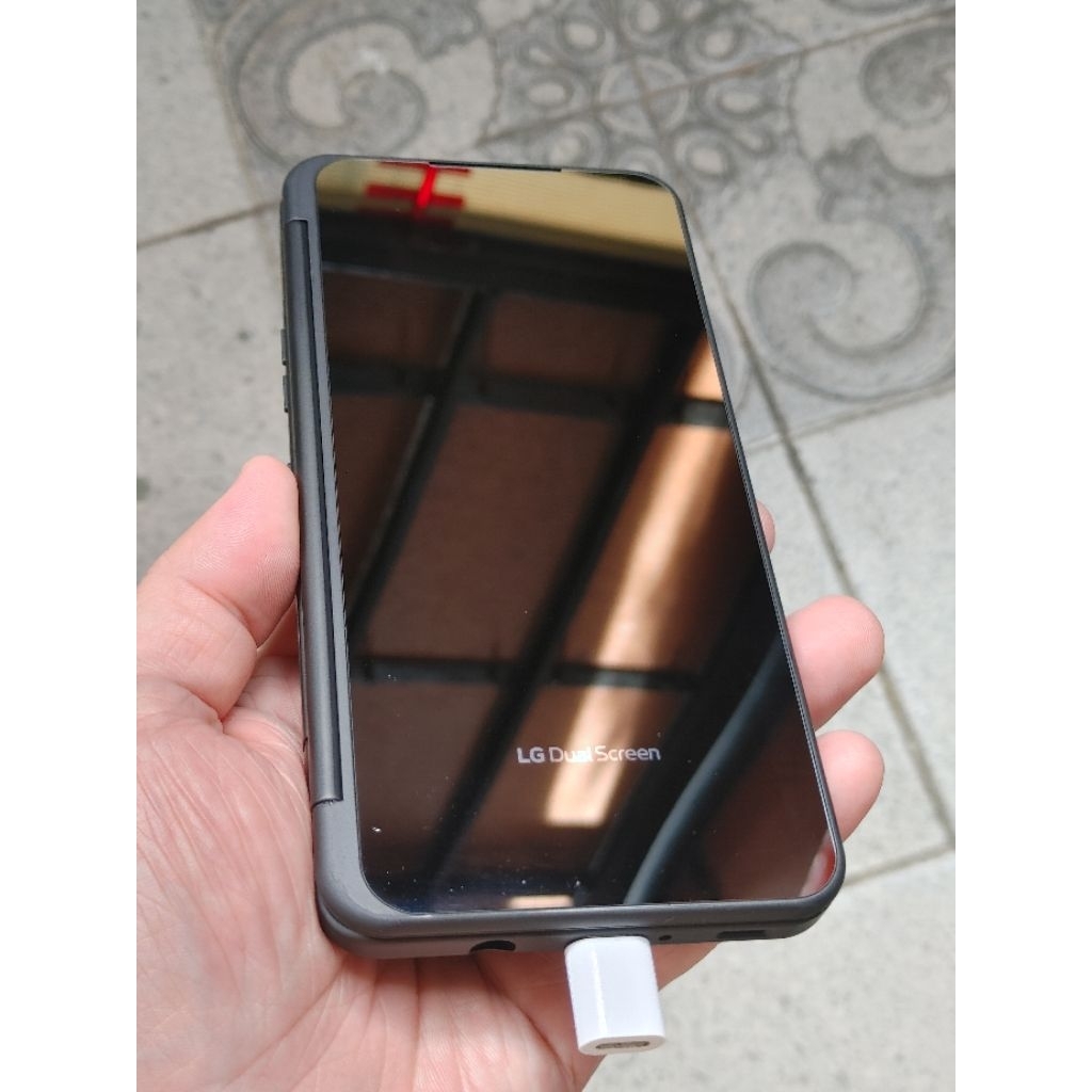 Dual Screen LG V60