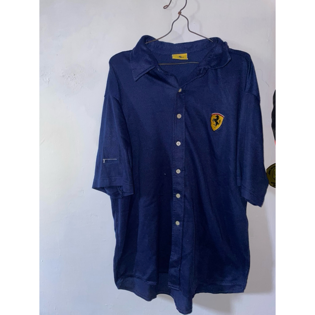 baju ferrari navy