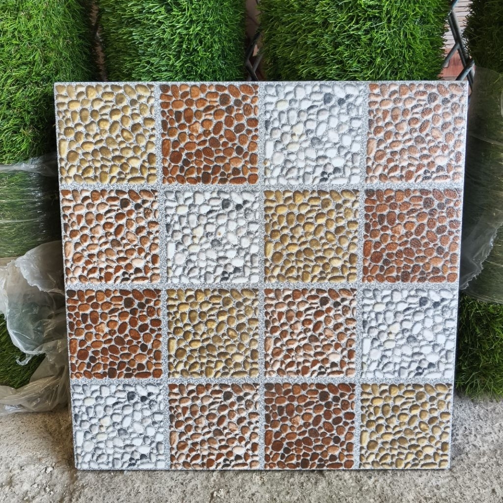 KERAMIK LANTAI MATT BATU ALAM 40x40 KASAR MOTIF KOTAK BROWN
