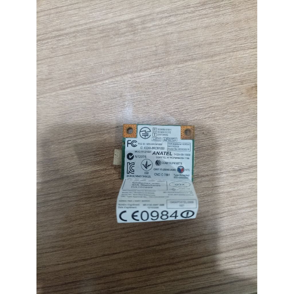 kartu Broadcom 4313 DW1501 WLAN 802.11n Half WiFi Mini PCI-E dengan chipset BCM94313HMG2L.