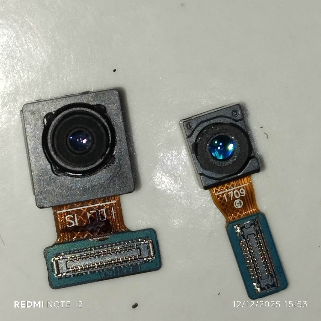 Kamera Depan Samsung Galaxy S8+