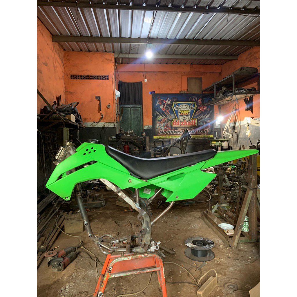 rangka klx 140 body set