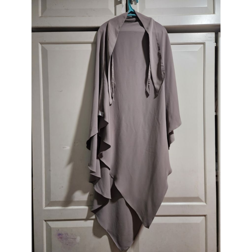 FK Barkha Long Triangle Mina warna dune