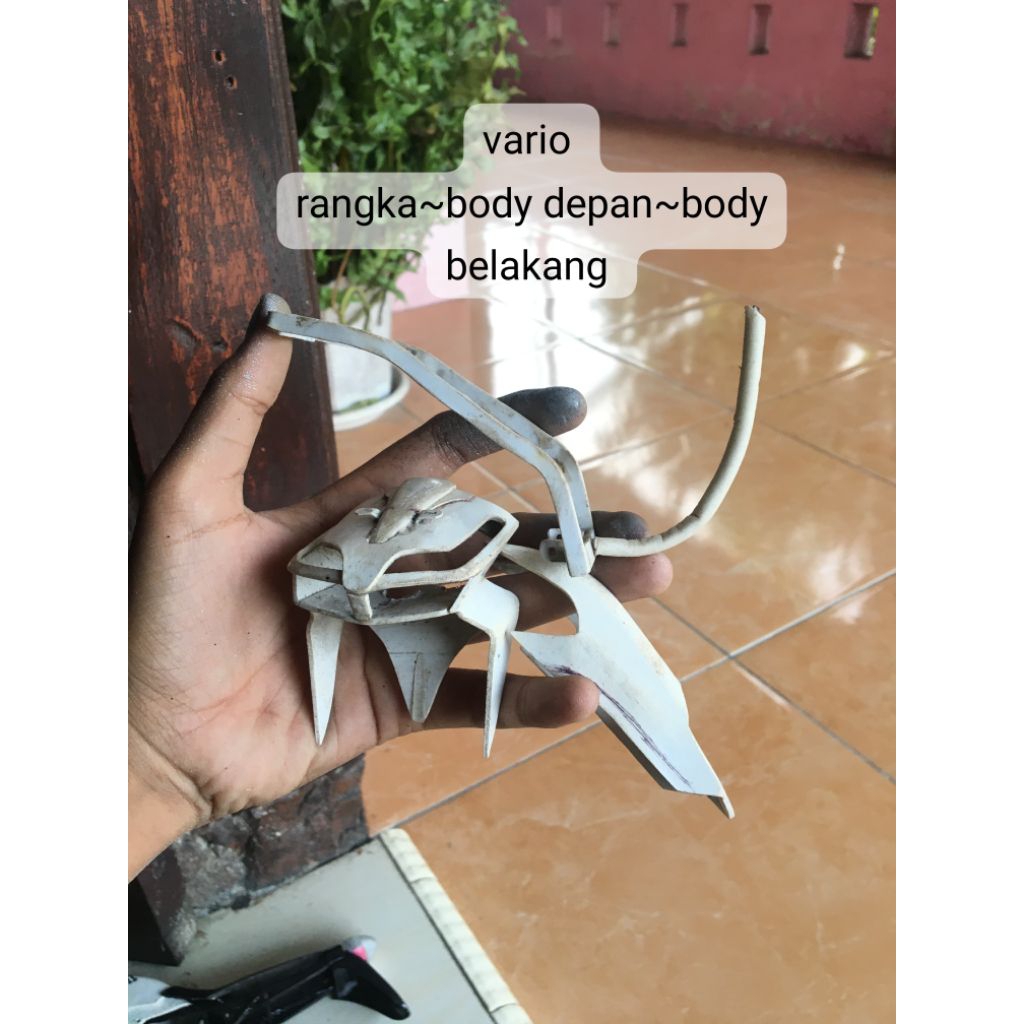 miniatur abrakan tiger vario herex