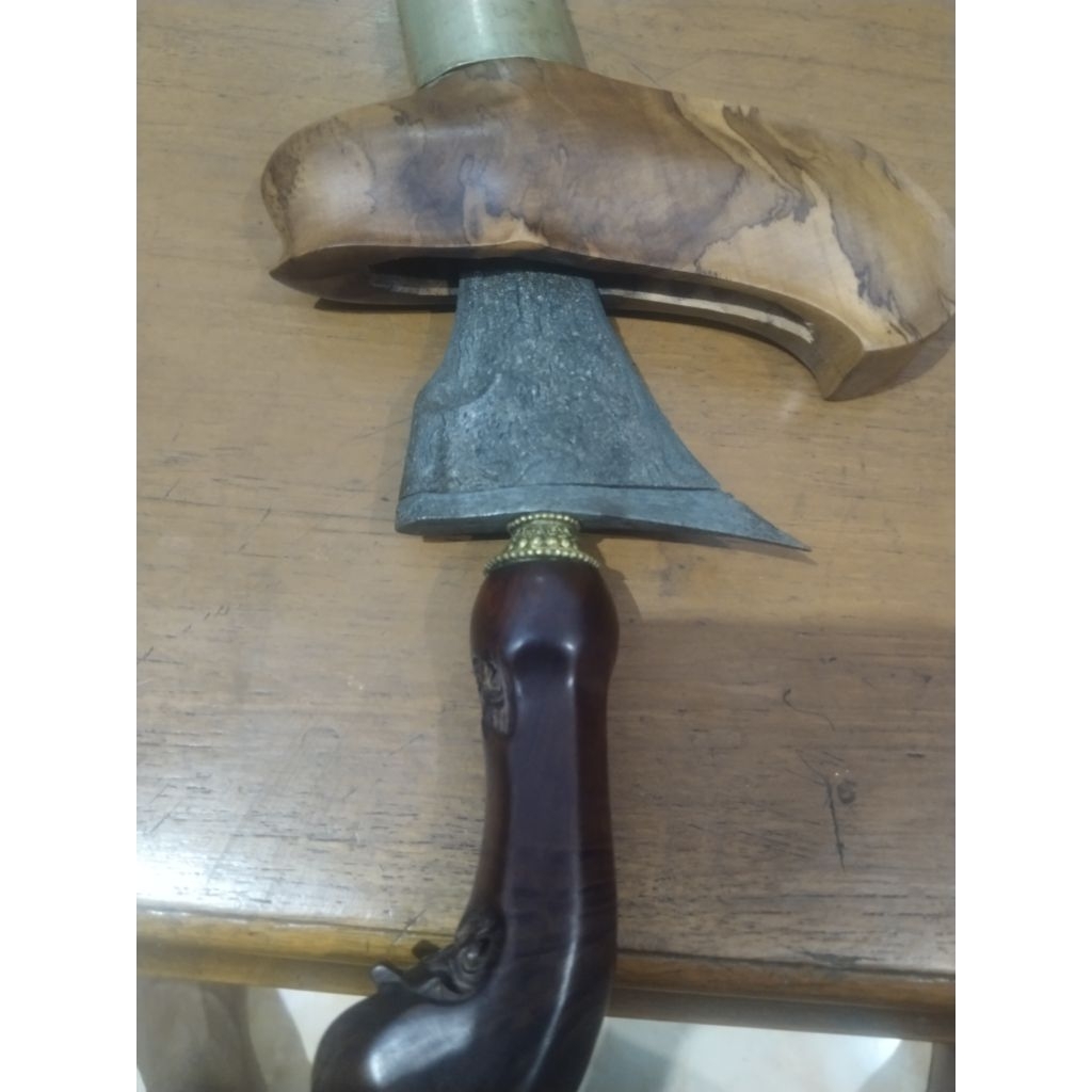keris tilam sari pamor kelengan tangguh Majapahit Sepuh