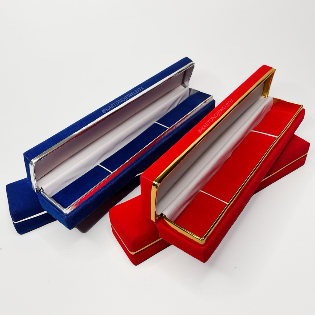 Kotak Perhiasan Box Perhiasan Kalung Panjang Bludru