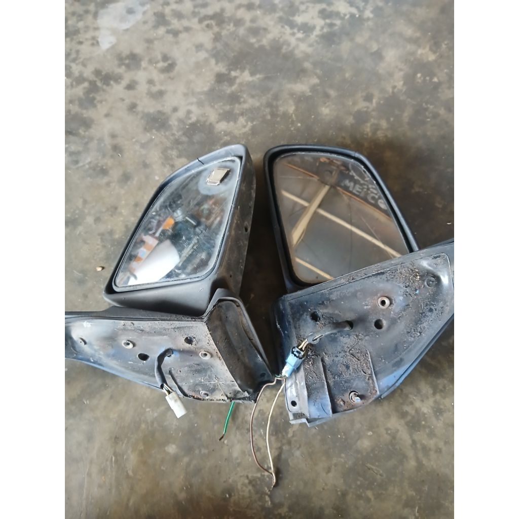 spion set Suzuki Escudo Sidekick