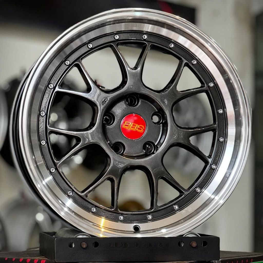 velg bbs lmr ring 18 lebar 8,5 pcd 5x114,3 velg racing r18 pnp innova reborn venturer Innova zenix v
