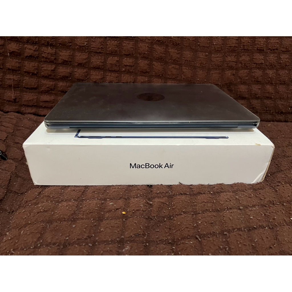 macbook air m2 8 256 ibox