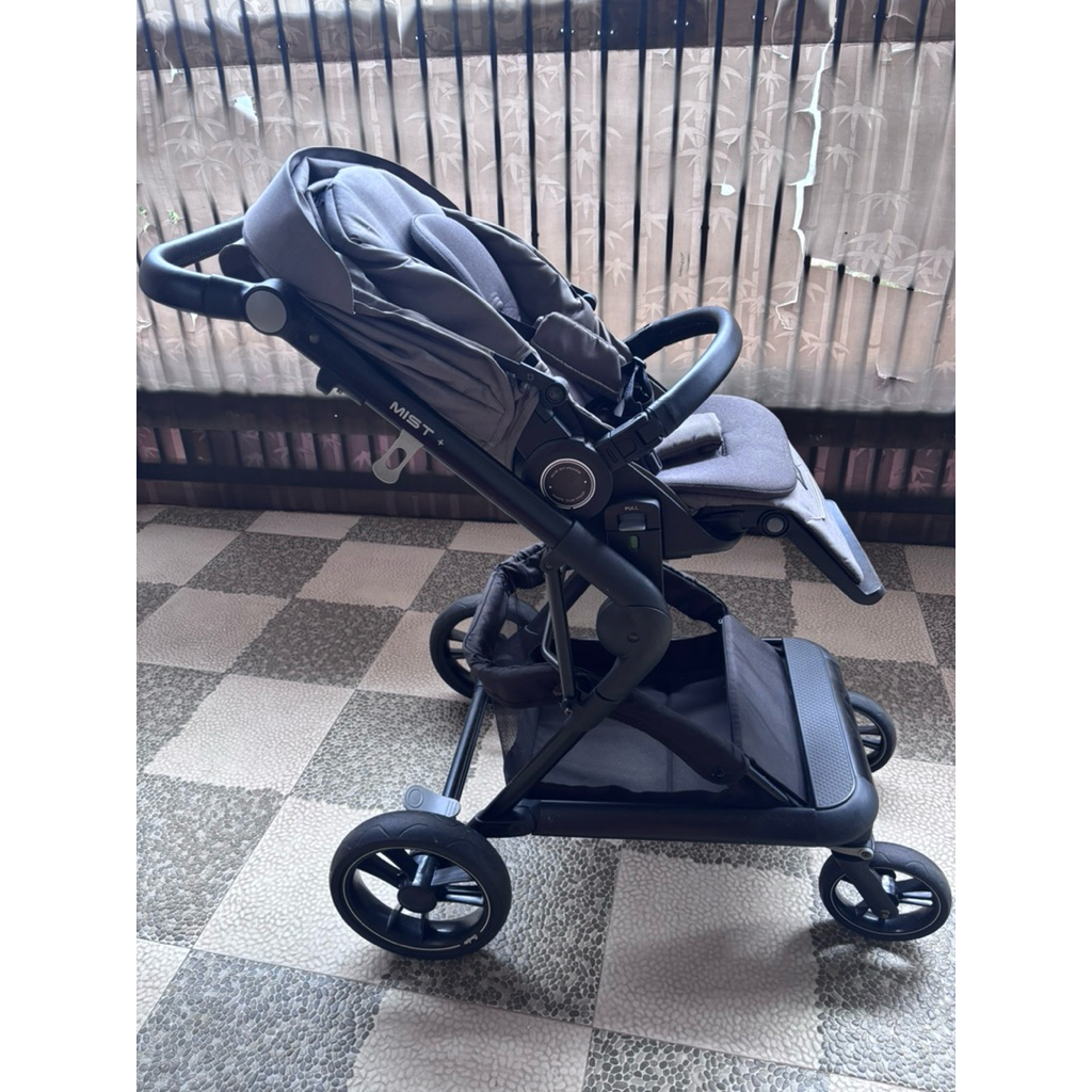 Stroller Cocolatte Mist+ Preloved