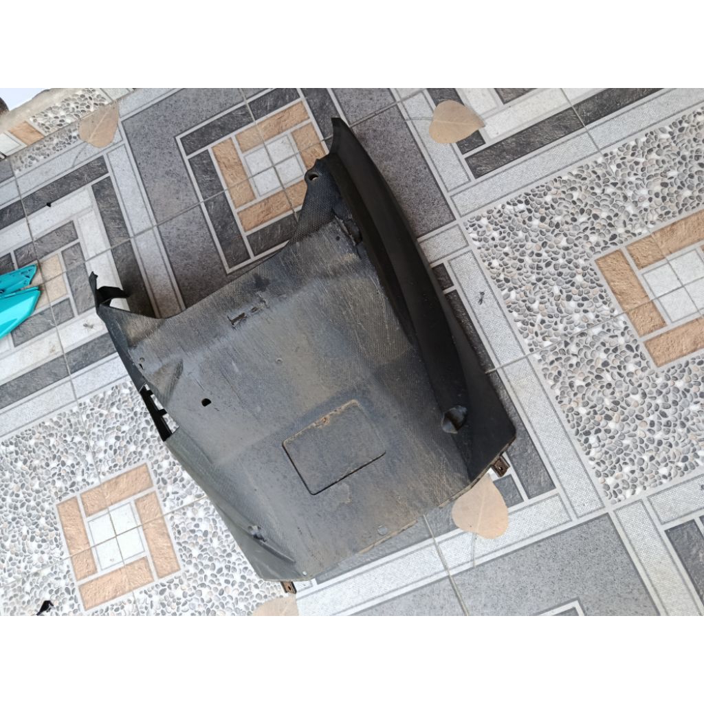 dek kolong vario 125 old original