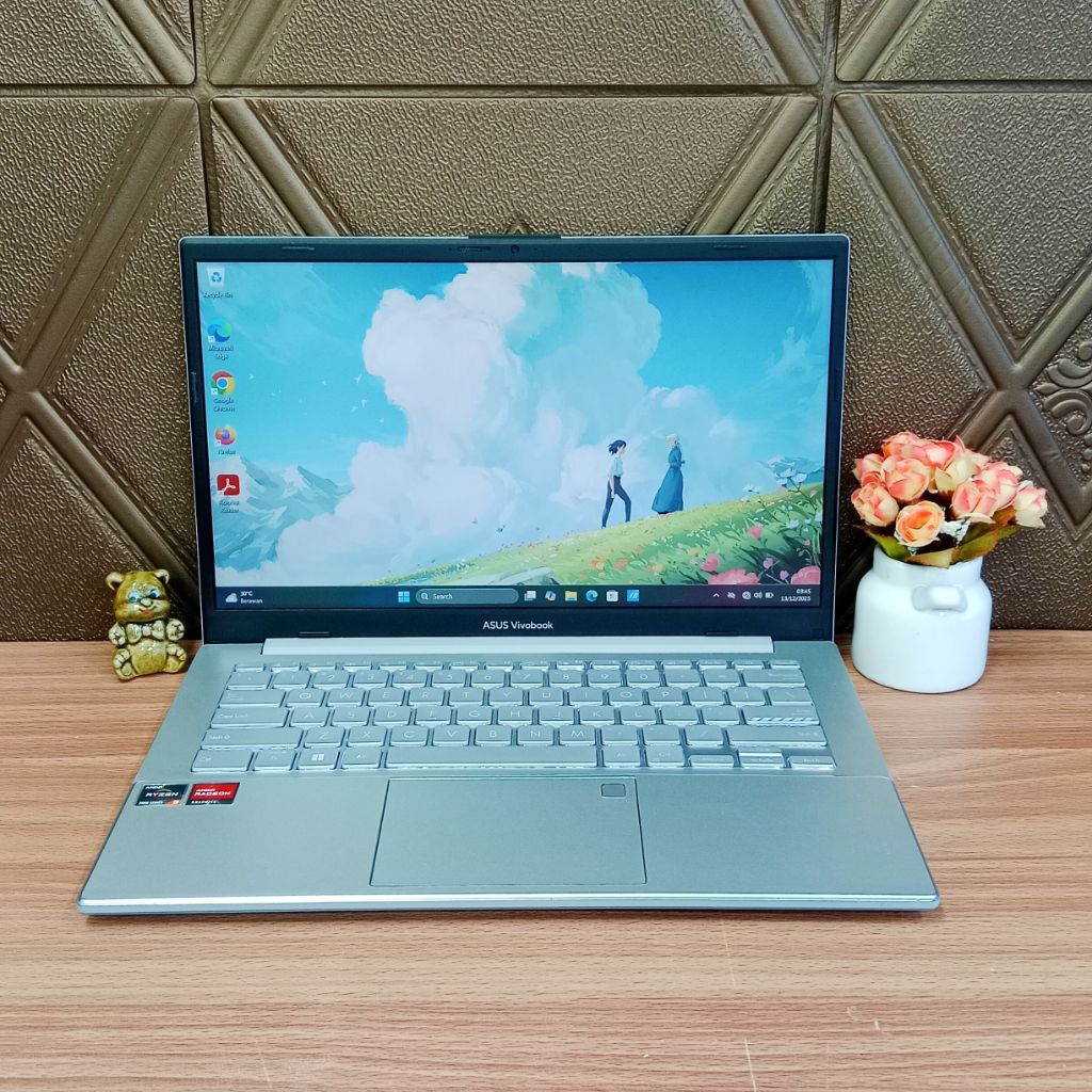 LAPTOP SECOND BERGARANSI RESMI ASUS VIVOBOOK GO E1404FA AMD RYZEN 3 7320U AMD RADEON GRAPHICS RAM 8G