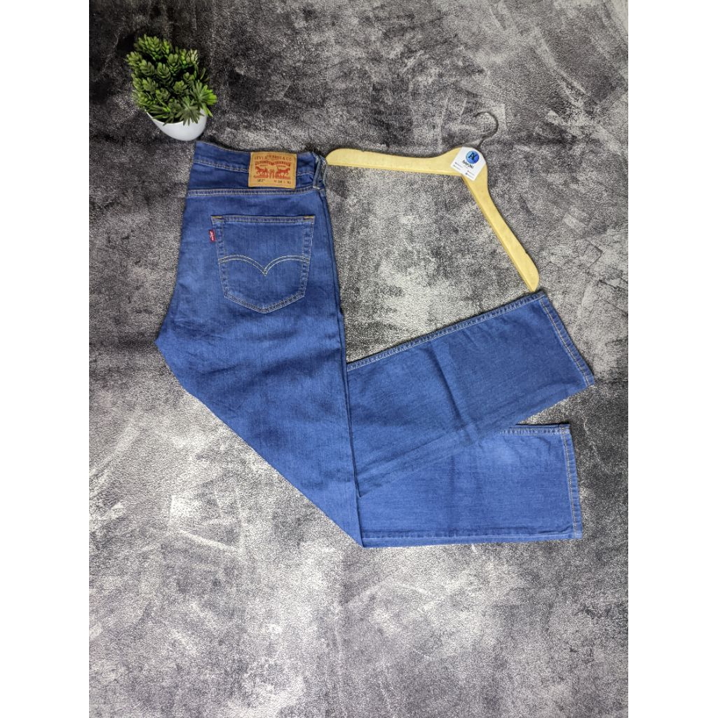 Celana Jeans Denim Pria Levi's 502 Regular Taper Fit Blue Size 33-34 Second Full Tag Original