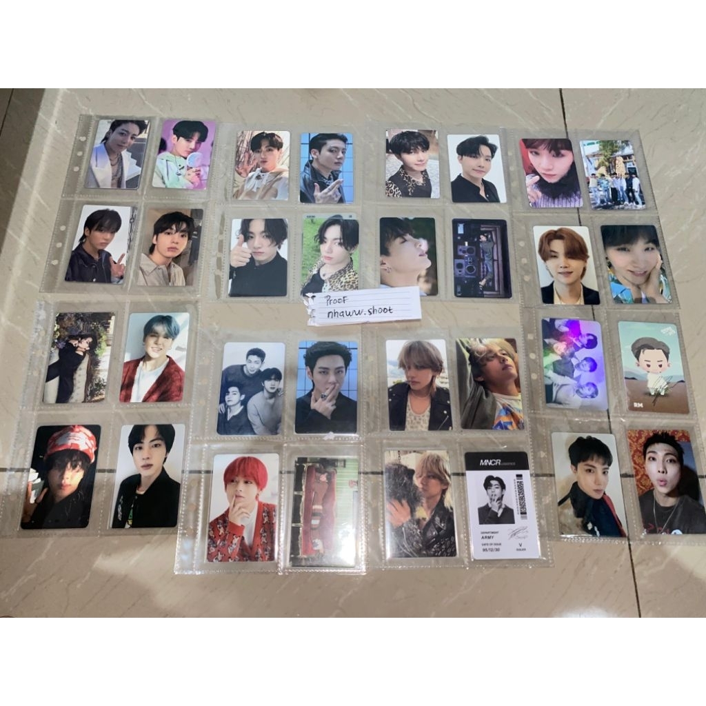 Lightstick,album,photocard BTS