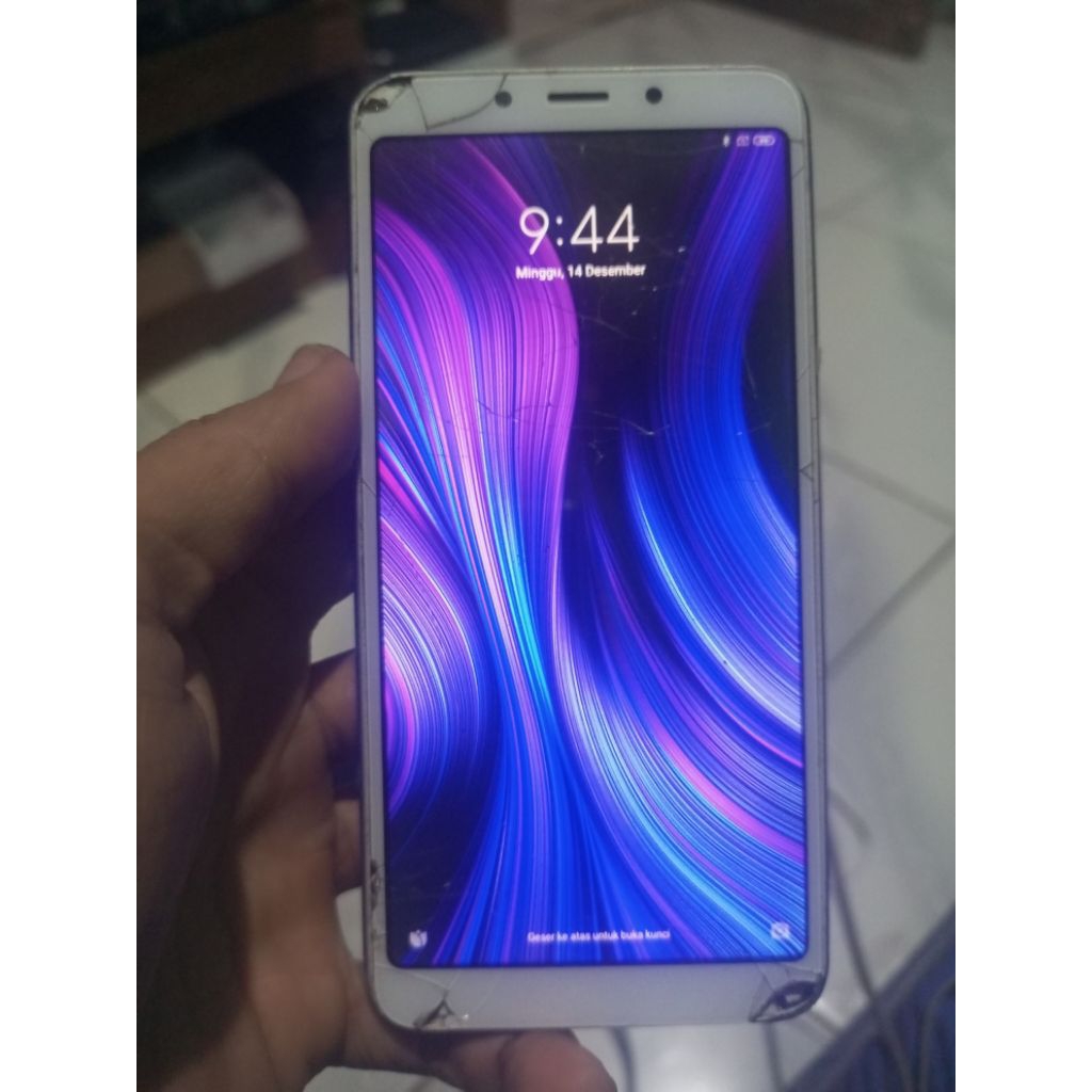 XIAOMI REDMI 6A MINUS LCD (BAHAN SERVICE)