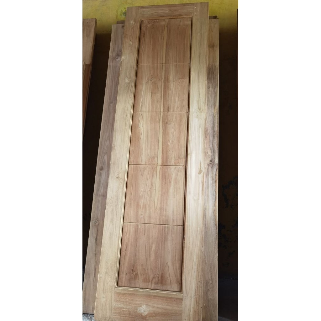 daun pintu jati