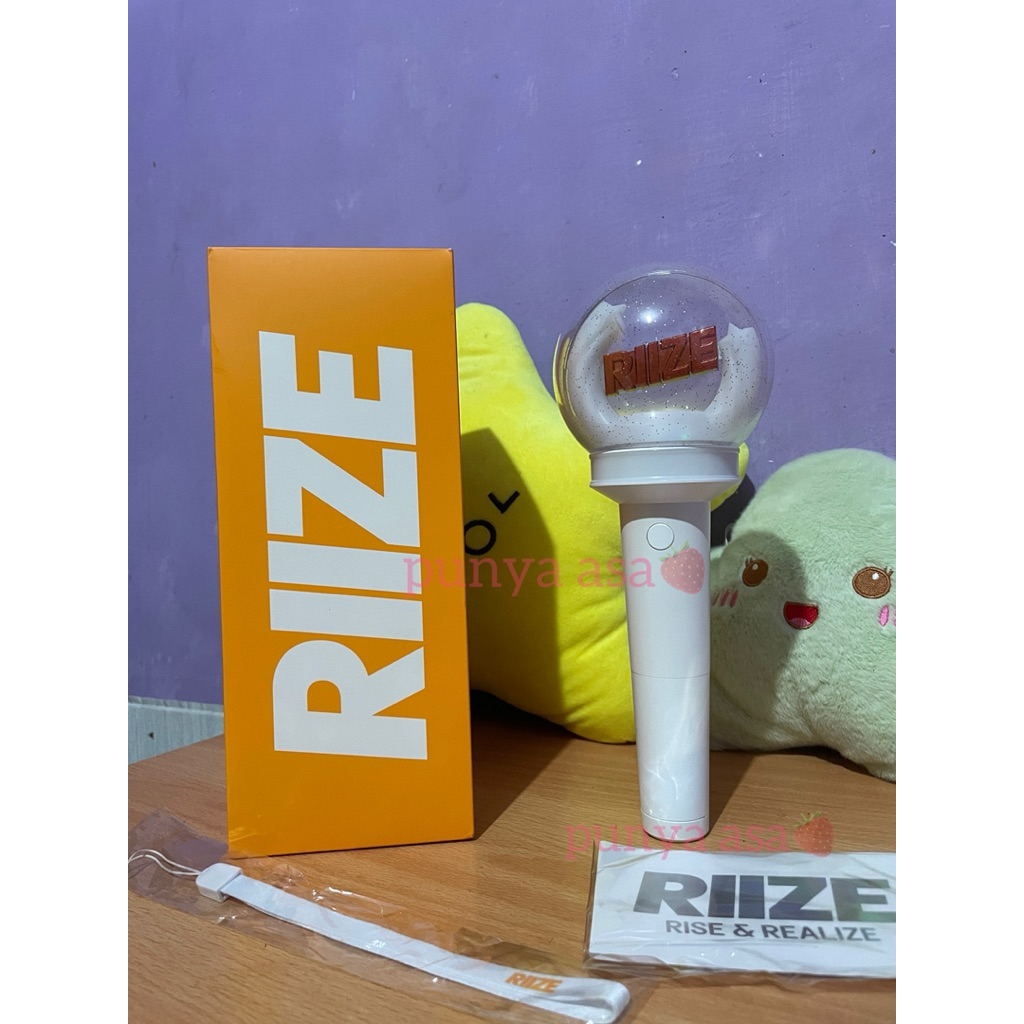 (BOOKED) Riize official Fanlight / Lightstick RIIZE RIIZING LOUD