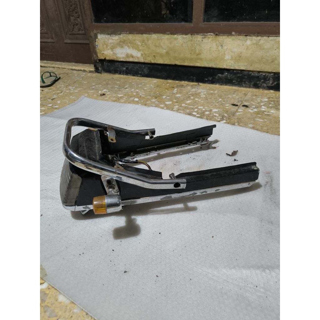 Bodi Belakang GL Pro Max Besi Set Behel