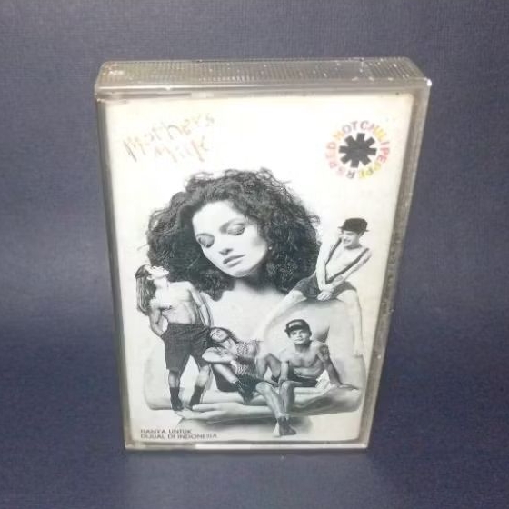 Kaset pita Red Hot Chili Peppers - Mother's Milk