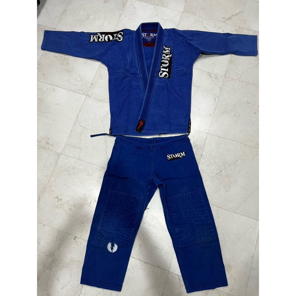Storm BJJ Gi size A1