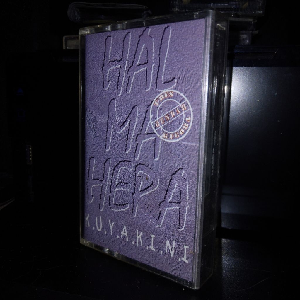 Kaset Halmahera Kuyakini
