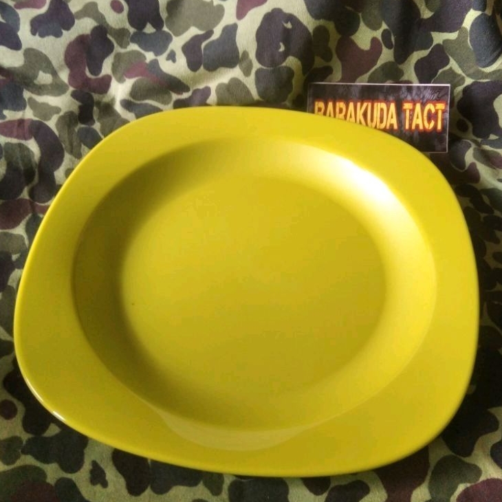 piring makan tupperware plate 390 ml piring hijau cerah piring tahan banting piring tuperware blosso