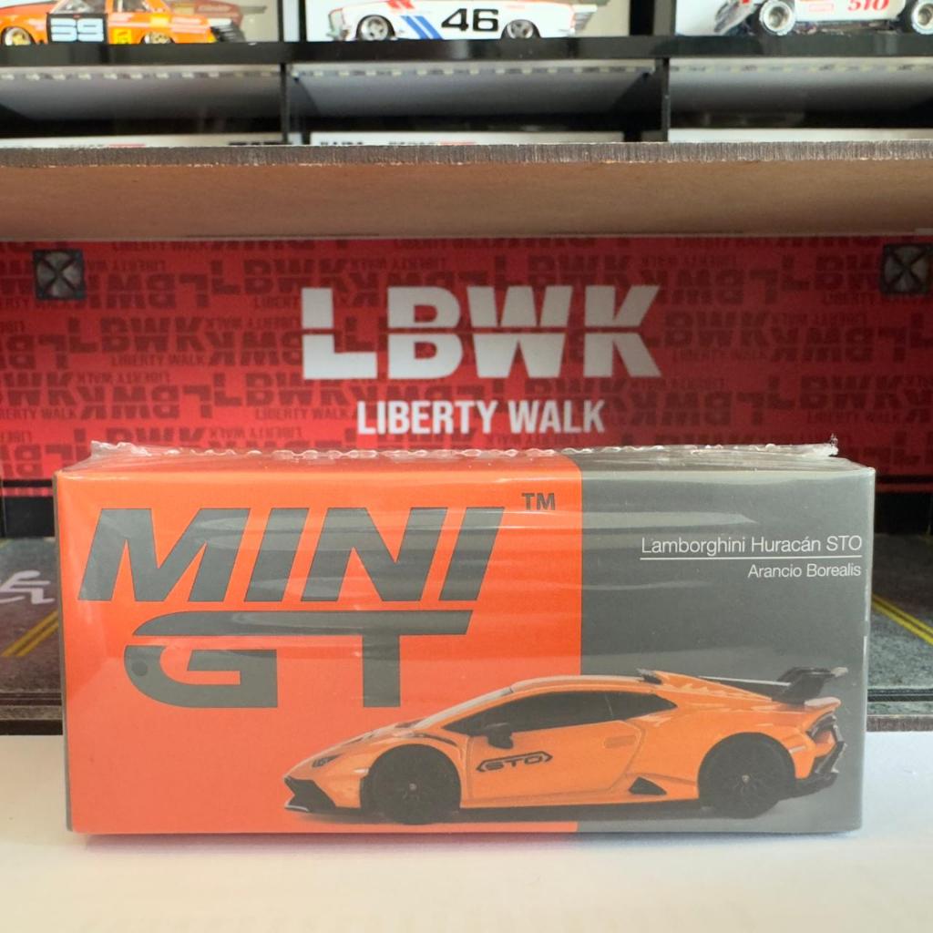 Mini GT 511 Lamborghini Huracan STO Arancio Borealis