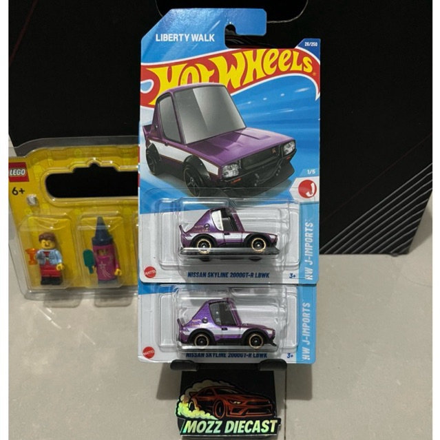 HotWheels Nissan 2000GT LBWK Kenmeri Tooned Hot Wheels LBWK Kenmeri Tooned