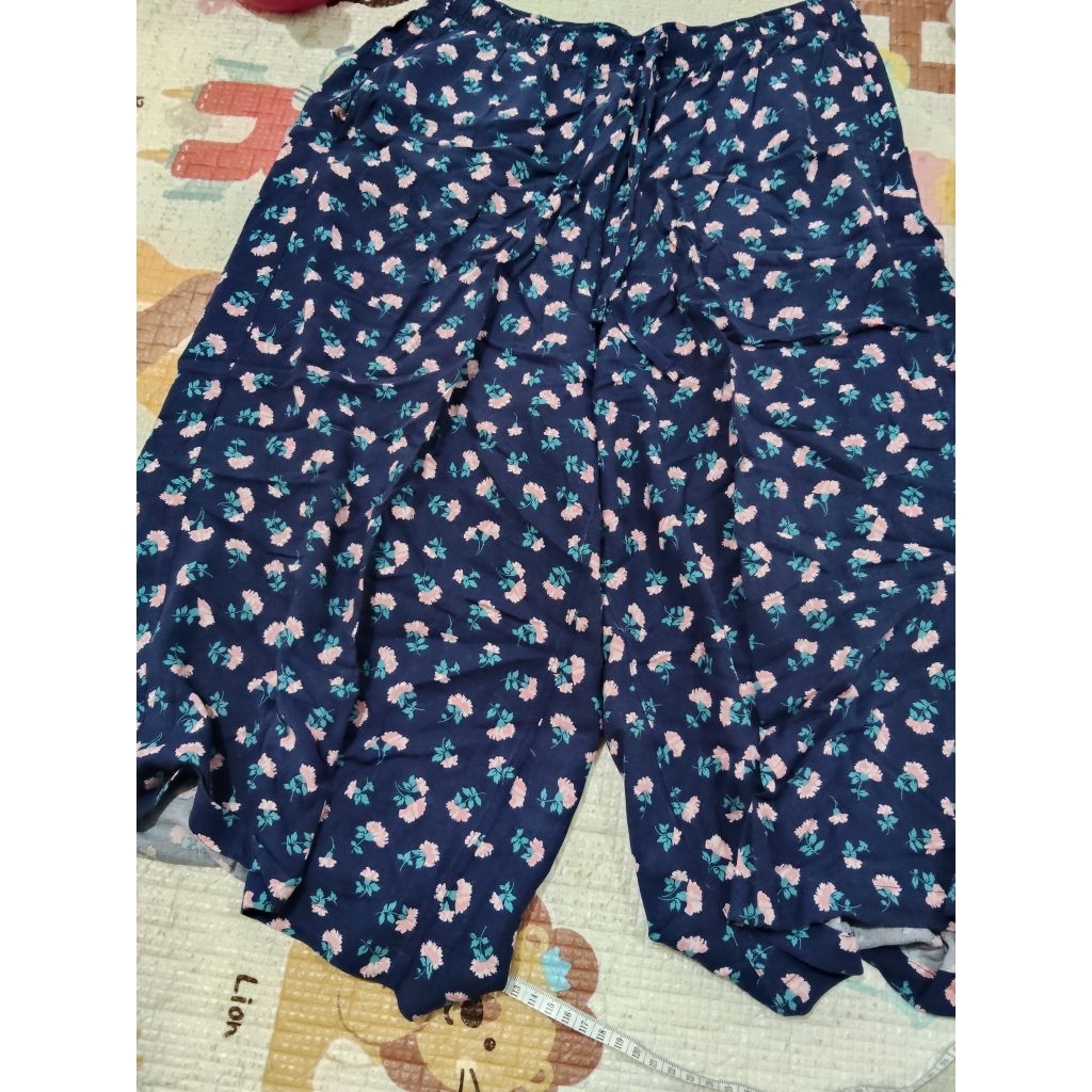 preloved celana kulot uniqlo