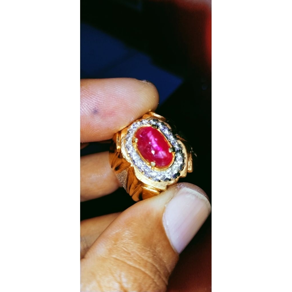 Red pigeon blood Ruby Burma