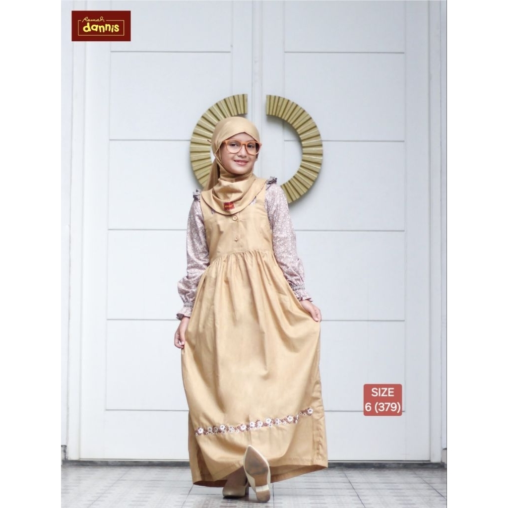 Dannis Anak Perempuan Katun