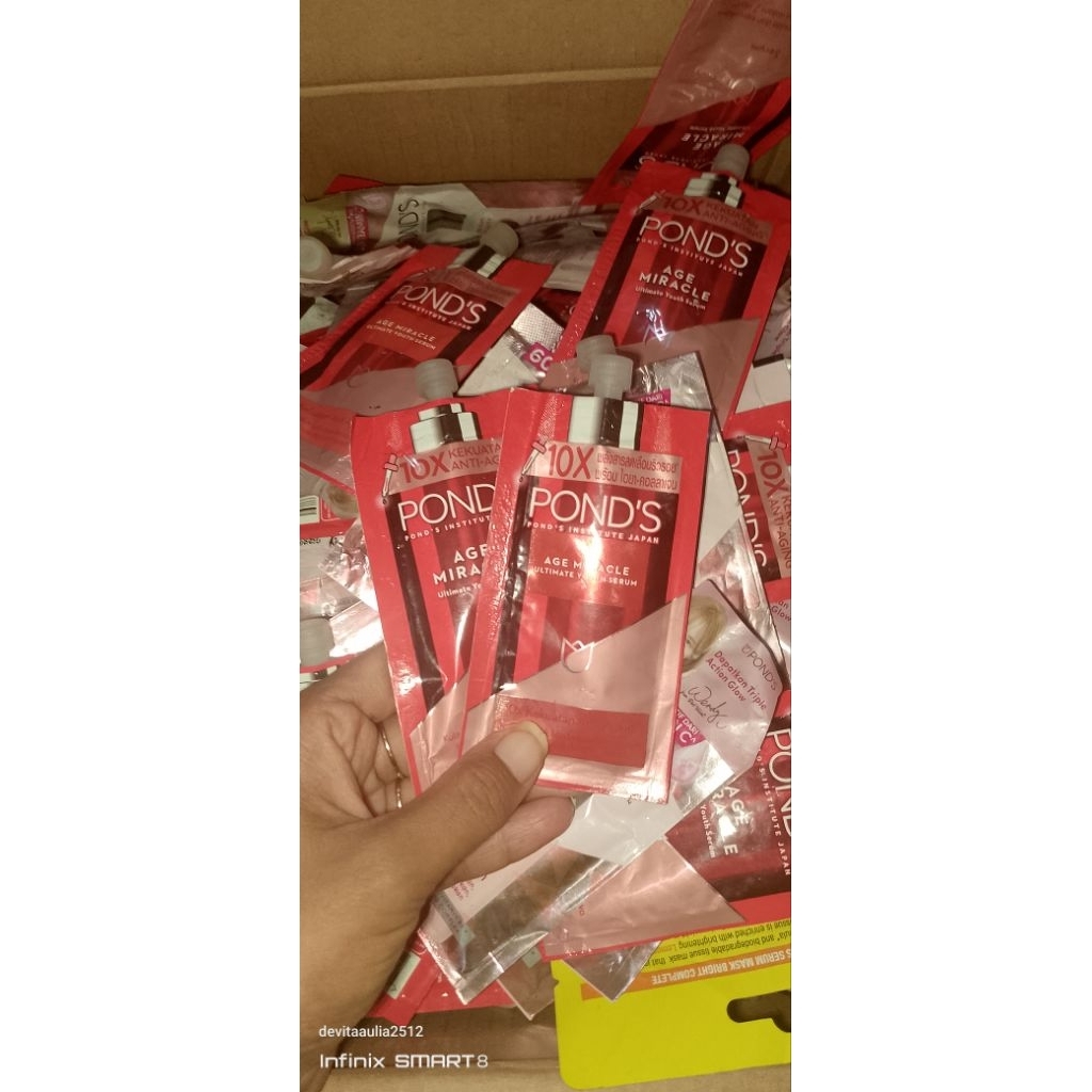 Ponds serum wajah sachet 7,5g(minus)