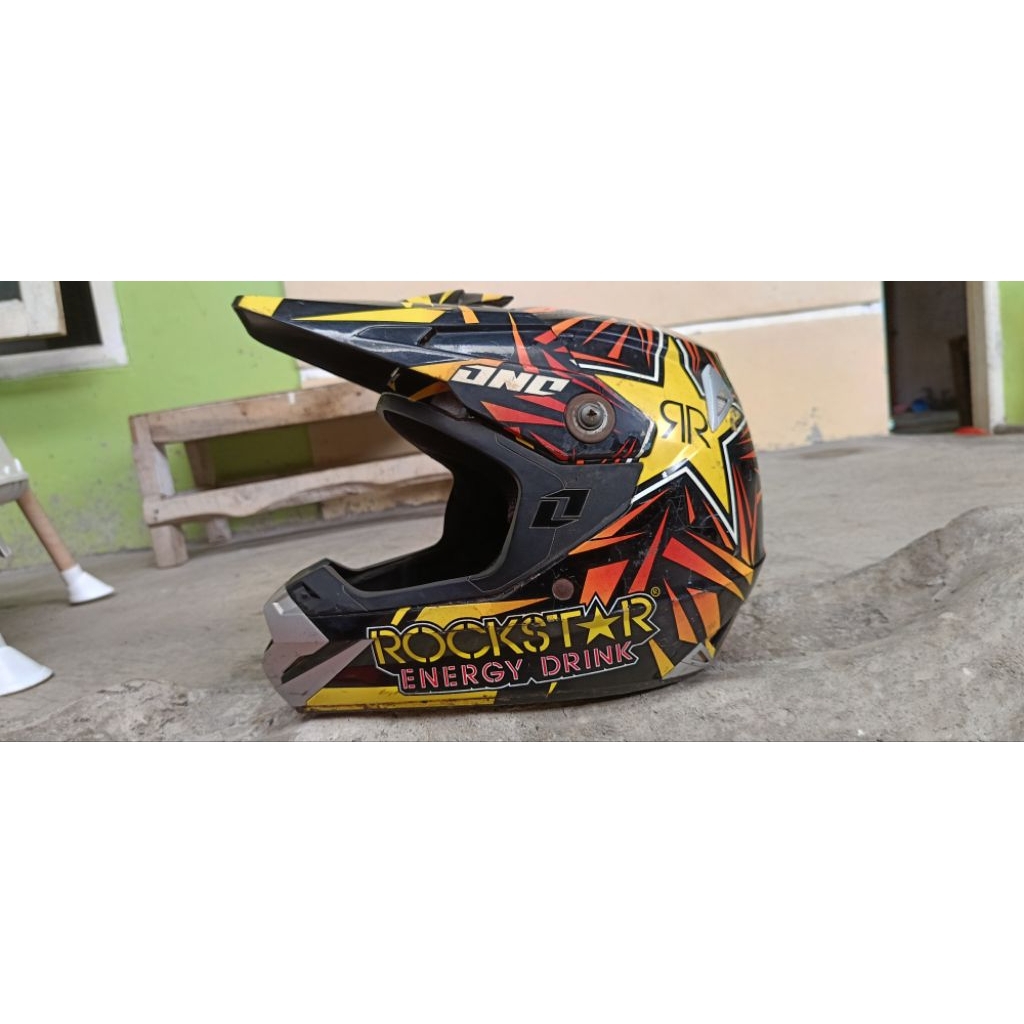 helm cross bekas murah