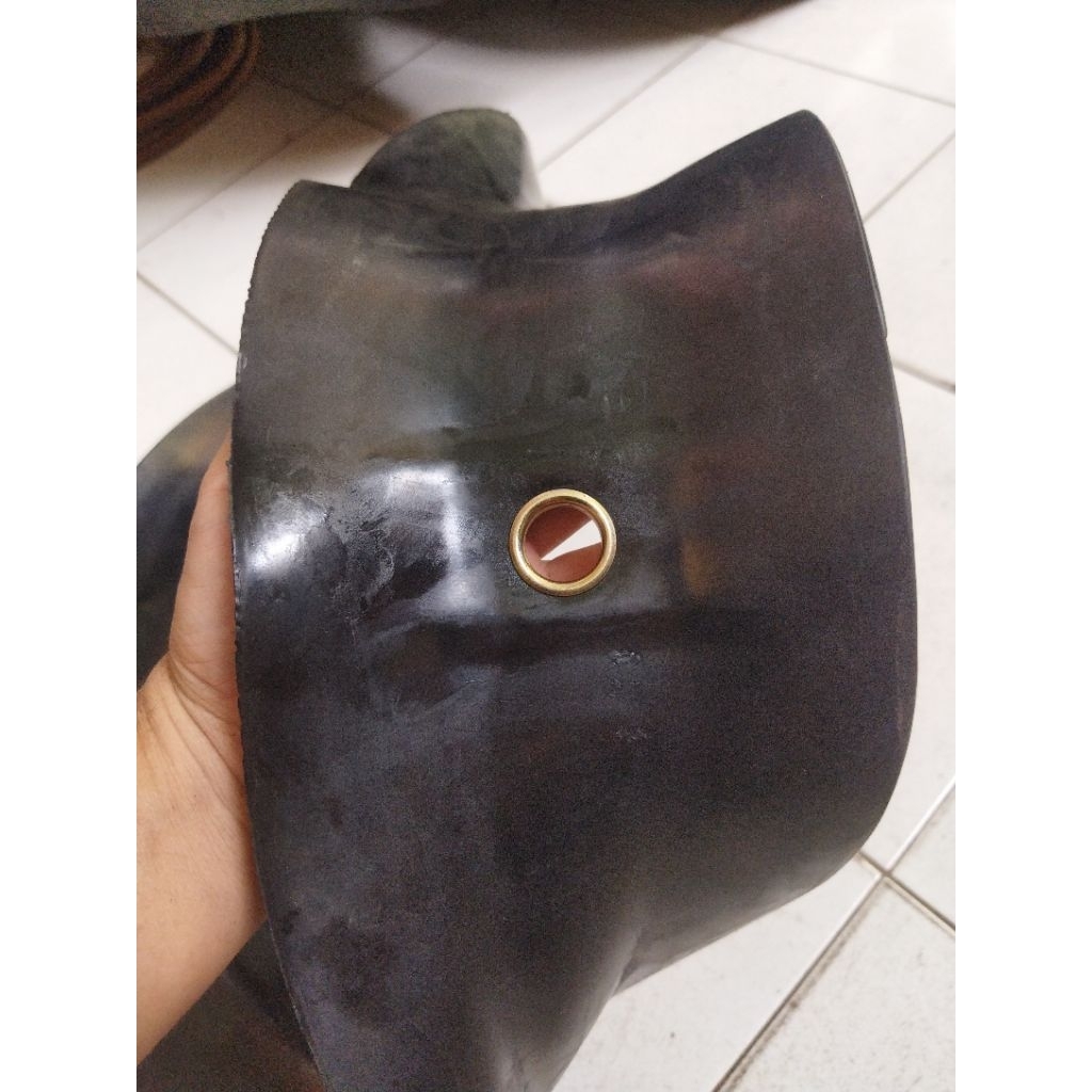 Flap Tyre plat / Ban perut plat truk 1100-20 / 1100R20 / 1100 20