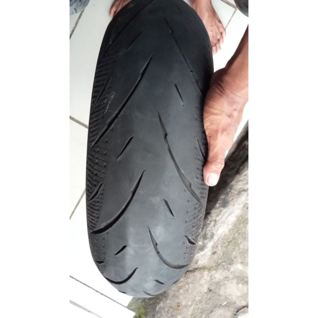ban motor tubles maxxis supermaxx radial 160/60 ring 17