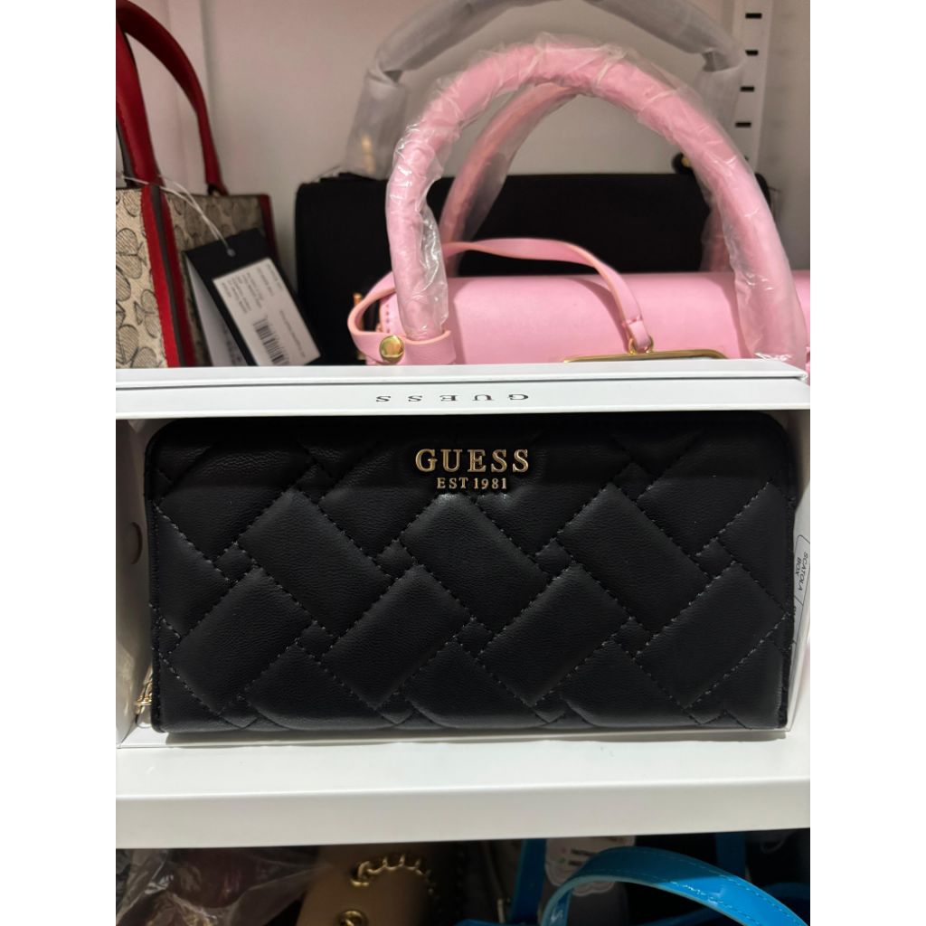 Guess dompet panjang