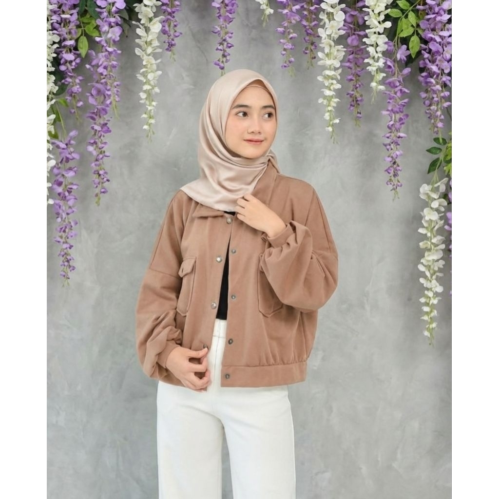 JAKET WANITA OLIN BUTTON